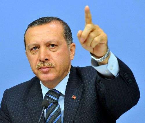 اردوغان يشنّ هجوما لاذعا ضد احد معارضيه ويتهمه بالفساد